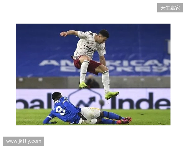 阿尔特塔:对手最后射门让我心跳停止,好在拉亚及时扑救 阿尔特塔:对手最后射门让我心跳停止,好在拉亚及时扑救